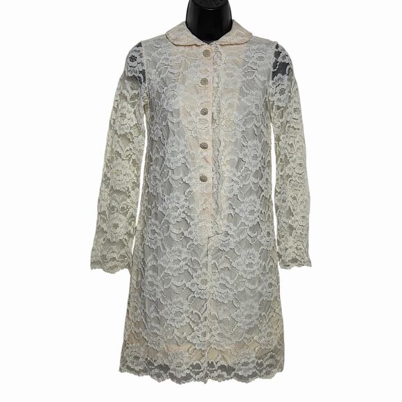 Petites by Suzy Dresses & Skirts - VINTAGE 1960s LACE MINI DRESS W FAUX PEARL BUTTONS PETITES BY SUZY NY SIZE XS S